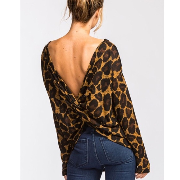 Tops - 1 Large LEFT!✨ Leopard Print Knot Accent Open Back